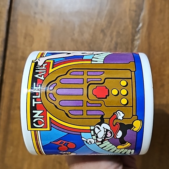 Vintage Betty Boop Coffee Mug - Picture 8 of 11